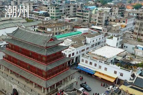我国有名的瓷器产地，是中华文明展示的瑰宝